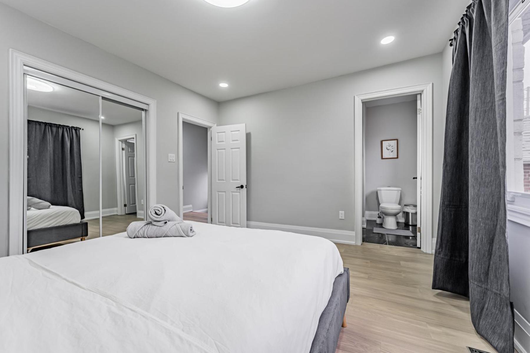 Victoria Park Suite Toronto Exteriör bild